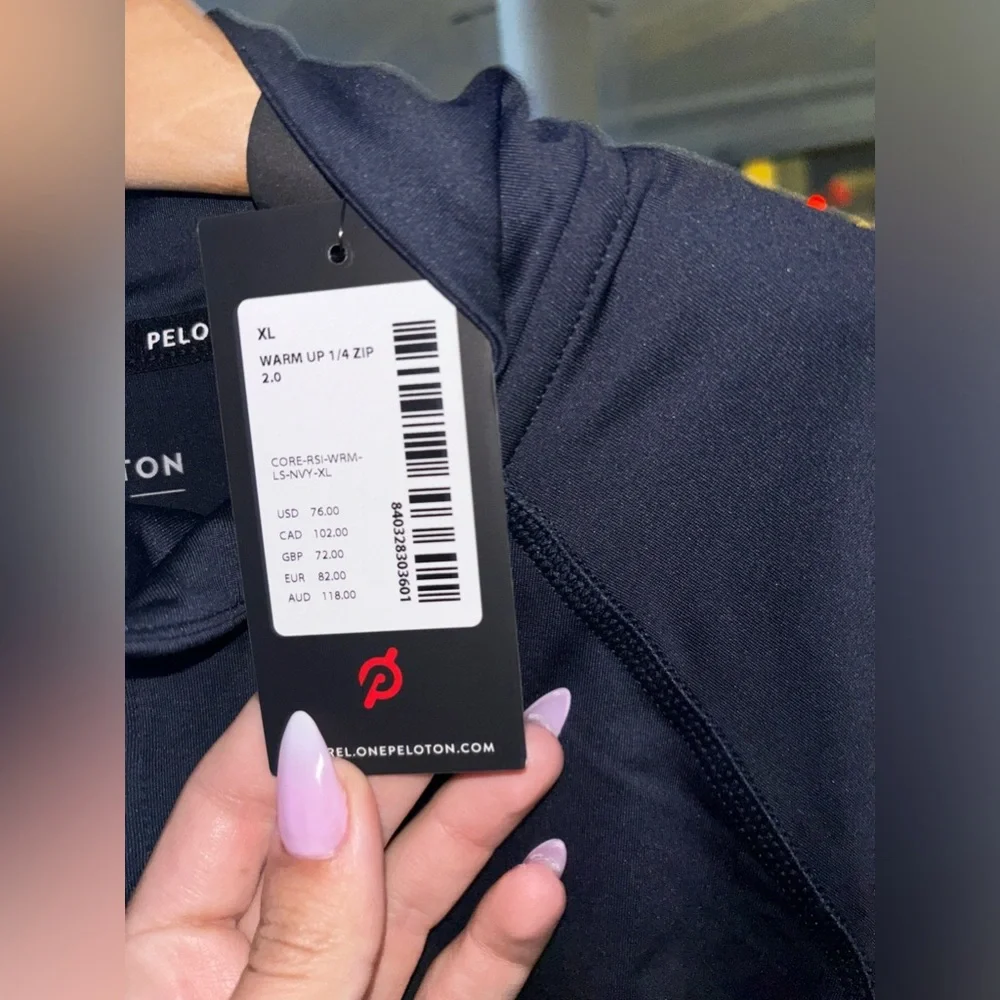 Peloton Warm Up 1/4 Zip 2.0 - Picture 10 of 10